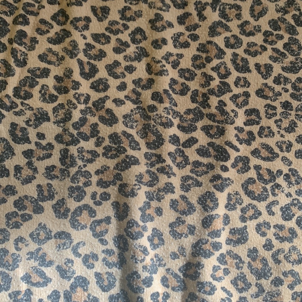 Splendid Xs Leopard Print Pajama Top - image 4